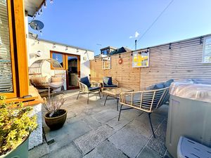 Photo 46- click for photo gallery